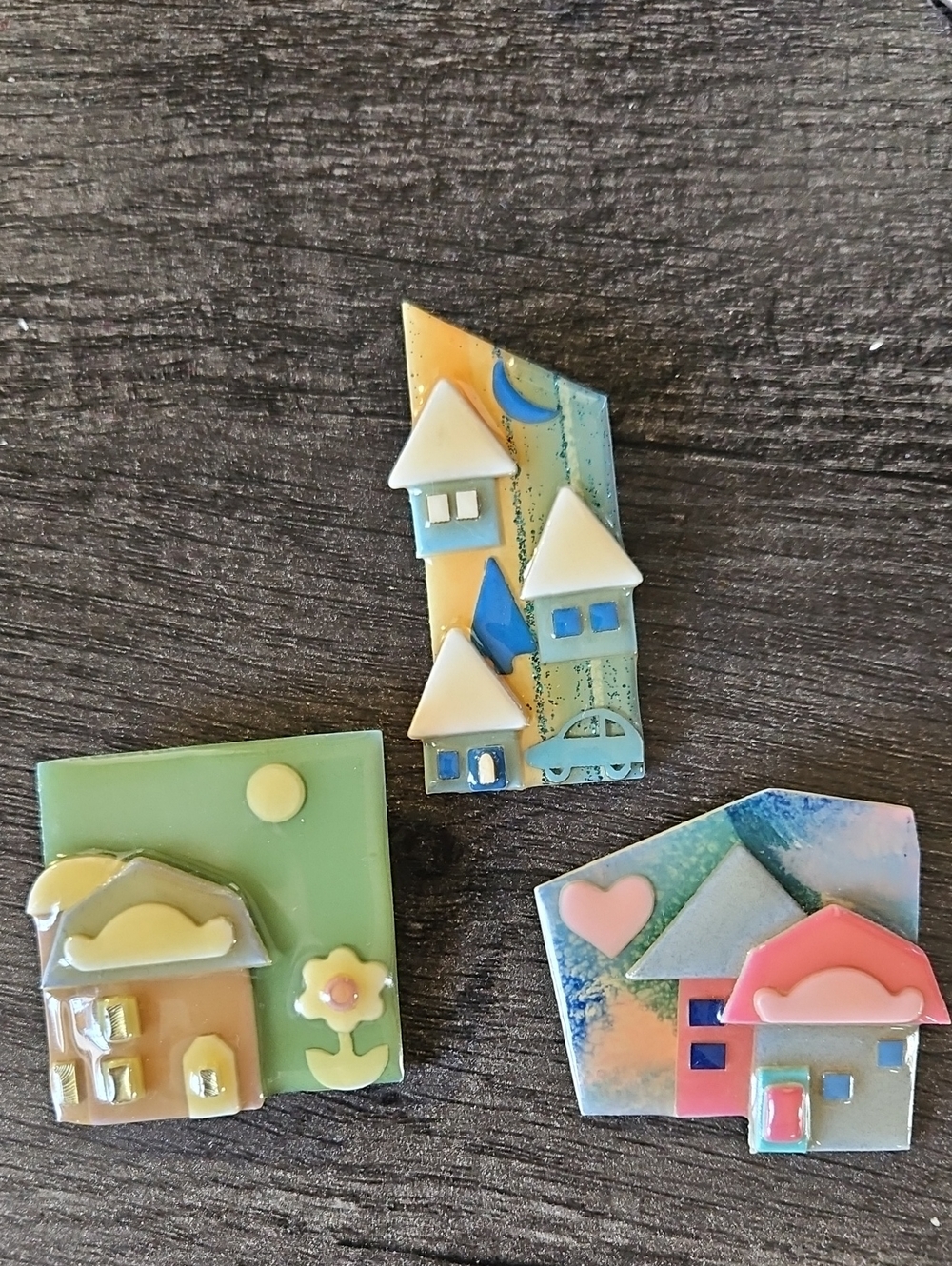 Lucinda Brooches - Available EACH *MSSG* FOR AVAILABILITY